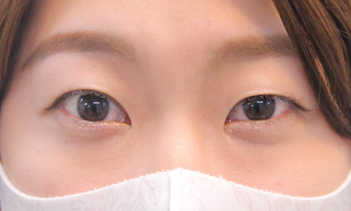 まつ毛パーマで 奥二重の目元は二重になる 株式会社a Round Match